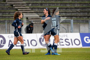 2020-12-12 - Kaleigh Riehl of Paris FC celebrates the goal with Clara Mateo of Paris FC during the Women's French championship D1 Arkema football match between Paris FC and Dijon FCO on December 12, 2020 at Robert Bobin stadium in Bondoufle, France - Photo Antoine Massinon / A2M Sport Consulting / DPPI - PARIS FC VS DIJON FCO - FRENCH WOMEN DIVISION 1 - SOCCER