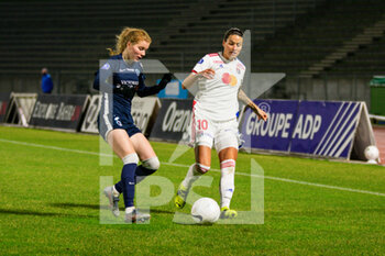 2021-01-22 - Celina Ould Hocine of Paris FC and Dzsenifer Marozsan of Olympique Lyonnais controls the ball during the Women's French championship D1 Arkema football match between Paris FC and Olympique Lyonnais on January 22, 2021 at Robert Bobin stadium in Bondoufle, France - Photo Melanie Laurent / A2M Sport Consulting / DPPI - PARIS FC AND OLYMPIQUE LYONNAIS - FRENCH WOMEN DIVISION 1 - SOCCER