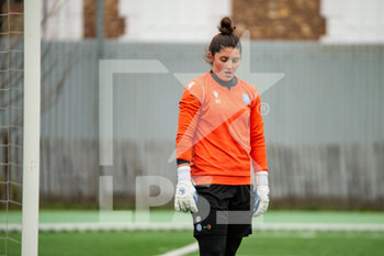 2021-02-06 - Romane Munich of ASJ Soyaux warms up ahead of the Women's French championship, D1 Arkema football match between GPSO 92 Issy and ASJ Soyaux Charente on February 6, 2021 at Le Gallo stadium in Boulogne-Billancourt, France - Photo Melanie Laurent / A2M Sport Consulting / DPPI - GPSO 92 ISSY AND ASJ SOYAUX CHARENTE - FRENCH WOMEN DIVISION 1 - SOCCER