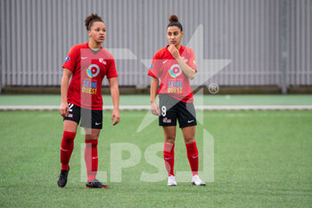 2021-02-06 - Celya Barclais of GPSO 92 Issy and Salma Zemzem of GPSO 92 Issy during the Women's French championship, D1 Arkema football match between GPSO 92 Issy and ASJ Soyaux Charente on February 6, 2021 at Le Gallo stadium in Boulogne-Billancourt, France - Photo Melanie Laurent / A2M Sport Consulting / DPPI - GPSO 92 ISSY AND ASJ SOYAUX CHARENTE - FRENCH WOMEN DIVISION 1 - SOCCER