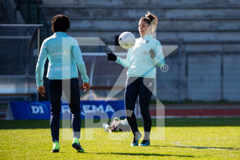 2021-02-27 - Camille Catala of Paris FC warms up ahead of the Women's French championship D1 Arkema football match between Paris FC and EA Guingamp on February 27, 2021 at Robert Bobin stadium in Bondoufle, France - Photo Antoine Massinon / A2M Sport Consulting / DPPI - PARIS FC AND EA GUINGAMP - FRENCH WOMEN DIVISION 1 - SOCCER