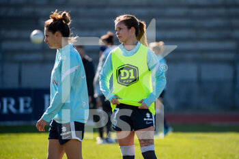 2021-02-27 - Tess Laplacette of Paris FC warms up ahead of the Women's French championship D1 Arkema football match between Paris FC and EA Guingamp on February 27, 2021 at Robert Bobin stadium in Bondoufle, France - Photo Antoine Massinon / A2M Sport Consulting / DPPI - PARIS FC AND EA GUINGAMP - FRENCH WOMEN DIVISION 1 - SOCCER
