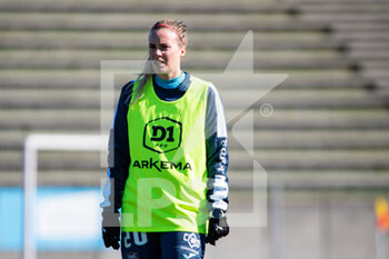 2021-03-06 - Berglind Bjorg Thorvaldsdottir of Le Havre AC warms up ahead of the Women's French championship D 1 Arkema football match between FC Fleury 91 and Le Havre AC on March 6, 2021 at Robert Bobin stadium in Bondoufle, France - Photo Antoine Massinon / A2M Sport Consulting / DPPI - FC FLEURY 91 AND LE HAVRE AC - FRENCH WOMEN DIVISION 1 - SOCCER