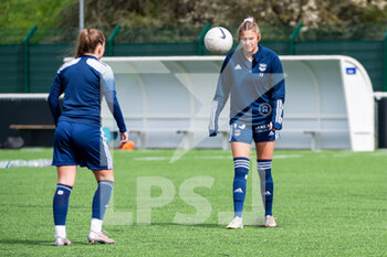 2021-03-27 - Malia Berkely of FC Girondins de Bordeaux warms up ahead of the Women's French championship D1 Arkema football match between FC Fleury 91 and Girondins de Bordeaux on March 27, 2021 at Walter Felder stadium in Fleury Merogis, France - Photo Melanie Laurent / A2M Sport Consulting / DPPI - FC FLEURY 91 AND GIRONDINS DE BORDEAUX - FRENCH WOMEN DIVISION 1 - SOCCER