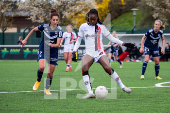 2021-03-27 - Ghoutia Karchouni of FC Girondins de Bordeaux and Teninsoun Sissoko of FC Fleury fight for the ball during the Women's French championship D1 Arkema football match between FC Fleury 91 and Girondins de Bordeaux on March 27, 2021 at Walter Felder stadium in Fleury Merogis, France - Photo Melanie Laurent / A2M Sport Consulting / DPPI - FC FLEURY 91 AND GIRONDINS DE BORDEAUX - FRENCH WOMEN DIVISION 1 - SOCCER