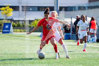2021-04-17 - Ella Kaabachi of GPSO 92 Issy controls the ball during the Women's French championship D1 Arkema football match between GPSO 92 Issy and Montpellier HSC on April 17, 2021 at Le Gallo stadium in Boulogne-Billancourt, France - Photo Melanie Laurent / A2M Sport Consulting / DPPI - GPSO 92 ISSY VS MONTPELLIER HSC - FRENCH WOMEN DIVISION 1 - SOCCER
