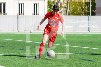 2021-04-17 - Nonna Debonne of GPSO 92 Issy controls the ball during the Women's French championship D1 Arkema football match between GPSO 92 Issy and Montpellier HSC on April 17, 2021 at Le Gallo stadium in Boulogne-Billancourt, France - Photo Melanie Laurent / A2M Sport Consulting / DPPI - GPSO 92 ISSY VS MONTPELLIER HSC - FRENCH WOMEN DIVISION 1 - SOCCER