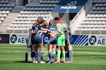2021-04-24 - The players of Paris FC ahead of the Women's French championship D1 Arkema football match between Paris FC and FC Fleury 91 on April 24, 2021 at Charlety stadium in Paris, France - Photo Antoine Massinon / A2M Sport Consulting / DPPI - PARIS FC VS FC FLEURY 91 - FRENCH WOMEN DIVISION 1 - SOCCER