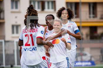 2021-05-09 - Eugenie Le Sommer of Olympique Lyonnais celebrates after scoring during the Women's French championship D1 Arkema football match between GPSO 92 Issy and Olympique Lyonnais on May 9, 2021 at Le Gallo stadium in Boulogne-Billancourt, France - Photo Antoine Massinon / A2M Sport Consulting / DPPI - GPSO 92 ISSY VS OLYMPIQUE LYONNAIS - FRENCH WOMEN DIVISION 1 - SOCCER