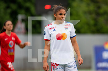 2021-05-09 - Delphine Cascarino of Olympique Lyonnais reacts during the Women's French championship D1 Arkema football match between GPSO 92 Issy and Olympique Lyonnais on May 9, 2021 at Le Gallo stadium in Boulogne-Billancourt, France - Photo Antoine Massinon / A2M Sport Consulting / DPPI - GPSO 92 ISSY VS OLYMPIQUE LYONNAIS - FRENCH WOMEN DIVISION 1 - SOCCER