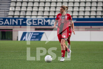 2021-06-04 - Lea Declercq of Dijon FCO controls the ball during the Women's French championship D1 Arkema football match between Paris Saint-Germain and Dijon FCO on June 4, 2021 at Jean Bouin stadium in Paris, France - Photo Melanie Laurent / A2M Sport Consulting / DPPI - PARIS SAINT-GERMAIN VS DIJON FCO - FRENCH WOMEN DIVISION 1 - SOCCER