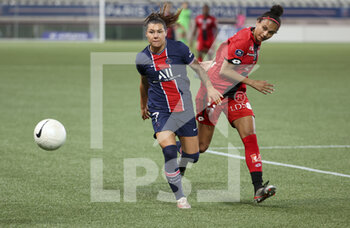 2021-06-04 - Ramona Bachmann of PSG, Genessee Daughetee of Dijon during the Women's French championship D1 Arkema football match between Paris Saint-Germain (PSG) and Dijon FCO on June 4, 2021 at Stade Jean Bouin in Paris, France - Photo Jean Catuffe / DPPI - PARIS SAINT-GERMAIN VS DIJON FCO - FRENCH WOMEN DIVISION 1 - SOCCER