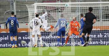 2020-12-13 - Marco Richter of Augsburg scores the 2-2 goal during the German championship Bundesliga football match between FC Augsburg and FC Schalke 04 on December 13, 2020 at WWK Arena in Augsburg, Germany - Photo Max Ellerbrake / firo Sportphoto / DPPI - FC AUGSBURG VS FC SCHALKE 04 - GERMAN BUNDESLIGA - SOCCER