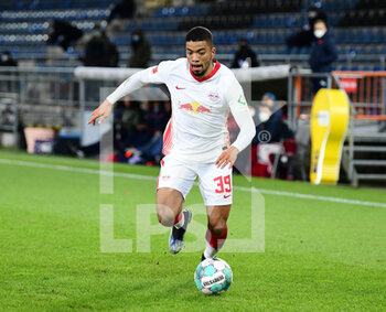 2021-03-19 - Benjamin Henrichs of RB Leipzig during the German championship Bundesliga football match between Arminia Bielefeld and RB Leipzig on March 19, 2021 at the Schueco Arena in Bielefeld, Germany - Photo Tim Groothuis / Witters / firo sportphoto / DPPI - ARMINIA BIELEFELD AND RB LEIPZIG - GERMAN BUNDESLIGA - SOCCER