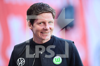 2021-05-16 - Coach Oliver Glasner of Wolfsburg during the German championship Bundesliga football match between RB Leipzig and VfL Wolfsburg on May 16, 2021 at Red Bull Arena in Leipzig, Germany - Photo Valeria Witters / Witters / firo Sportphoto / DPPI - RB LEIPZIG VS VFL WOLFSBURG - GERMAN BUNDESLIGA - SOCCER
