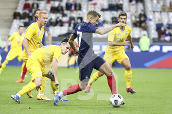 2020-10-07 - Lucas Digne of France during the international friendly game football match between France and Ukraine on October 7, 2020 at Stade de France in Saint-Denis, France - Photo Jean Catuffe / DPPI - FRIENDLY GAME FOOTBALL MATCH BETWEEN FRANCE AND UKRAINE - FRIENDLY MATCH - SOCCER