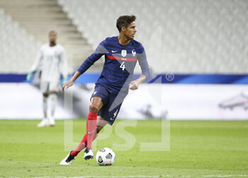 2020-10-07 - Raphael Varane of France during the international friendly game football match between France and Ukraine on October 7, 2020 at Stade de France in Saint-Denis, France - Photo Jean Catuffe / DPPI - FRIENDLY GAME FOOTBALL MATCH BETWEEN FRANCE AND UKRAINE - FRIENDLY MATCH - SOCCER