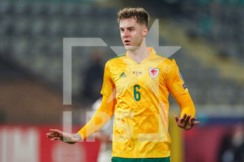 2021-03-24 - Joe Rodon of Wales during the FIFA World Cup 2022, Qualifiers Group E football match between Belgium and Wales on March 24, 2021 at King Power at Den Dreef Stadion in Leuven, Belgium - Photo Jeroen Meuwsen / Orange Pictures / DPPI - FIFA WORLD CUP 2020 QUALIFIERS - BELGIUM AND WALES - FIFA WORLD CUP - SOCCER
