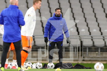 2021-03-24 - Assistant coach Ruud van Nistelrooy of Netherlands during the FIFA World Cup 2022, Qualifiers, Group G football match between Turkey and Netherlands on March 24, 2021 at Ali Sali Yen Stadium in Istanbul, Turkey - Photo Marcel ter Bals / Orange Pictures / DPPI - WORLD CUP 2020 QUALIFIERS - TURKEY AND NETHERLANDS - FIFA WORLD CUP - SOCCER