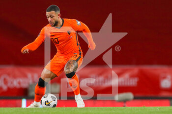 2021-03-24 - Memphis Depay of Netherlands during the FIFA World Cup 2022, Qualifiers, Group G football match between Turkey and Netherlands on March 24, 2021 at Ali Sali Yen Stadium in Istanbul, Turkey - Photo Marcel ter Bals / Orange Pictures / DPPI - WORLD CUP 2020 QUALIFIERS - TURKEY AND NETHERLANDS - FIFA WORLD CUP - SOCCER