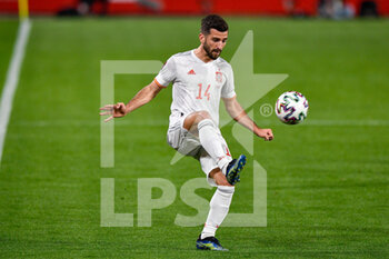 2021-03-25 - Jose Gaya of Spain during the 2022 FIFA World Cup, Qualifiers, Group B football match between Spain and Greece on March 25, 2021 at Estadio Municipal Nuevo Los Carmenes in Granada, Spain - Photo Pablo Morano / Orange Pictures / DPPI - 2022 FIFA WORLD CUP, QUALIFIERS, GROUP B - SPAIN AND GREECE - FIFA WORLD CUP - SOCCER