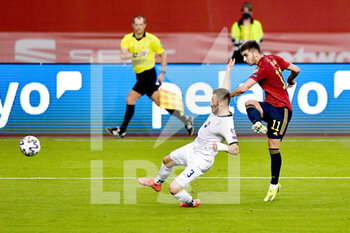 2021-03-31 - Ferran Torres of Spain shoots to score his sides second goal during the 2022 FIFA World Cup, Qualifiers, Group B football match between Spain and Kosovo on March 31, 2021 at Estadio Olimpico in Seville, Spain - Photo Pablo Morano / Orange Pictures / DPPI - MONDIALI FIFA 2022, QUALIFICAZIONI, GRUPPO B - SPAGNA VS KOSOVO - FIFA WORLD CUP - SOCCER