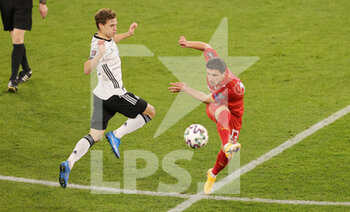 2021-03-31 - Enis Bardhi of North Macedonia and Joshua Kimmich of Germany during the 2022 FIFA World Cup, Qualifiers, Group J football match between Germany and North Macedonia on March 31, 2021 at Schauinsland-Reisen-Arena in Duisburg, Germany - Photo Ralf Ibing / firo Sportphoto / DPPI - MONDIALI FIFA 2022, QUALIFICAZIONI, GRUPPO J - GERMANIA VS MACEDONIA DEL NORD - FIFA WORLD CUP - SOCCER