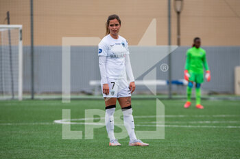 2021-05-01 - Tess Laplacette of Paris FC reacts during the Women's French championship D1 Arkema football match between GPSO 92 Issy and Paris FC on May 1, 2021 at Le Gallo stadium in Boulogne-Billancourt, France - Photo Antoine Massinon / A2M Sport Consulting / DPPI - GPSO 92 ISSY VS PARIS FC - FRENCH WOMEN DIVISION 1 - SOCCER