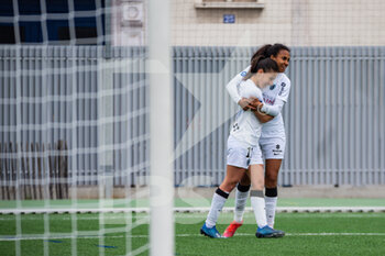 2021-05-01 - Clara Mateo of Paris FC celebrates after scoring with Coumba Sow of Paris FC during the Women's French championship D1 Arkema football match between GPSO 92 Issy and Paris FC on May 1, 2021 at Le Gallo stadium in Boulogne-Billancourt, France - Photo Melanie Laurent / A2M Sport Consulting / DPPI - GPSO 92 ISSY VS PARIS FC - FRENCH WOMEN DIVISION 1 - SOCCER