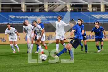 2021-02-24 - Daniela Sabatino (Italy) scores the penalty - QUALIFICAZIONE EURO 2022 ITALIA FEMMINILE VS ISRAELE - UEFA EUROPEAN - SOCCER