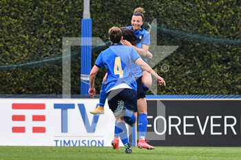 2021-04-10 - Italy players celebrate the goal - AMICHEVOLE - ITALIA FEMMINILE VS ISLANDA - FRIENDLY MATCH - SOCCER