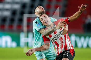 2020-11-08 - Pol Llonch of Willem II, Mario Gotze of PSV during the Netherlands championship, eredivisie football match between PSV and Willem II on November 8, 2020 at the Philips stadium in Eindhoven, Netherlands - Photo Broer vd Boom / Orange Pictures / DPPI - PSV VS WILLEM II - NETHERLANDS EREDIVISIE - SOCCER