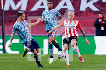 2021-02-28 - Antony of Ajax and Philipp Max of PSV during the Netherlands championship Eredivisie football match between PSV and Ajax on February 28, 2021 at Philips Stadion in Eindhoven, Netherlands - Photo Perry vd Leuvert / Orange Pictures / DPPI - PSV AND AJAX - NETHERLANDS EREDIVISIE - SOCCER
