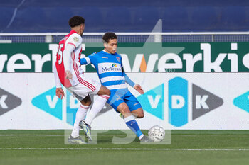 2021-03-14 - Devyne Rensch of Ajax, Benson Manuel of PEC Zwolle during the Netherlands championship Eredivisie football match between PEC Zwolle and Ajax on March 14, 2021 at MAC3PARK stadion in Zwolle, Netherlands - Photo Marcel ter Bals / Orange Pictures / DPPI - PEC ZWOLLE AND AJAX - NETHERLANDS EREDIVISIE - SOCCER