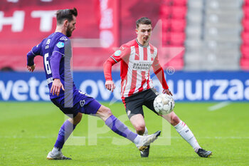 04/04/2021 - Orestis Kiomourtzoglou of Heracles Almelo, Oliver Boscagli of PSV Eindhoven during the Netherlands championship Eredivisie football match between PSV and Heracles Almelo on April 4, 2021 at Philips Stadion in Eindhoven, Netherlands - Photo Perry van de Leuvert / Orange Pictures / DPPI - PSV VS HERACLES ALMELO - NETHERLANDS EREDIVISIE - CALCIO