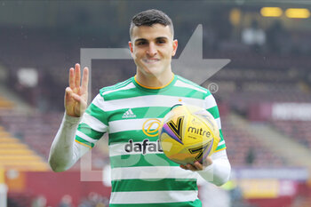 2020-11-08 - Mohamed Elyounoussi (Celtic) after his hat trick at the end of the Scottish championship, Premiership football match between Motherwell and Celtic on November 8, 2020 at Fir Park in Motherwell, Scotland - Photo Chris McCluskie / ProSportsImages / DPPI - MOTHERWELL VS CELTIC - SCOTTISH PREMIERSHIP - SOCCER