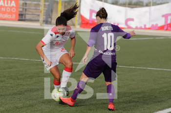 2019-11-16 - Torres (pink Bari) contro Bonetti (Fiorentina Woman) - PINK BARI VS FIORENTINA WOMEN - ITALIAN SERIE A WOMEN - SOCCER