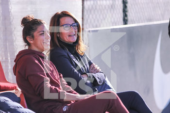 2019-12-14 - Elisa Bartoli (AS Roma) Con Coach Elisabetta BAVAGNOLI (A.S. ROMA) - AS ROMA VS OROBICA BERGAMO - ITALIAN SERIE A WOMEN - SOCCER