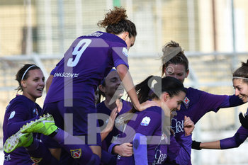 2020-01-19 - Esultanza Fiorentina Women's - FIORENTINA WOMEN VS FLORENTIA S. GIMIGNANO - ITALIAN SERIE A WOMEN - SOCCER