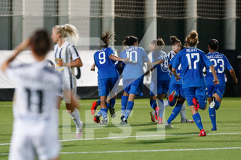 2020-08-29 - Cecilia Prugna (Empoli Ladies) celebrates the goal with her teammates - JUVENTUS VS EMPOLI LADIES - ITALIAN SERIE A WOMEN - SOCCER