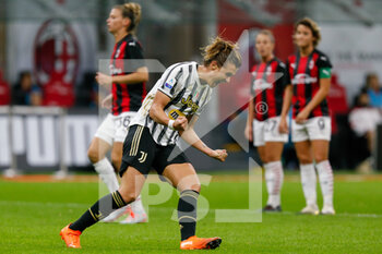 2020-10-05 - Cristiana Girelli (Juventus FC) festeggia il gol - AC MILAN VS JUVENTUS - ITALIAN SERIE A WOMEN - SOCCER