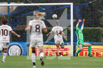 2020-10-11 - Gloria Marinelli (FC Internazionale) goal - INTER VS AS ROMA - ITALIAN SERIE A WOMEN - SOCCER