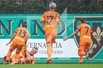 2020-11-14 - Juventus celebrates after scoring goal of Cristiana Girelli (Juventus) - FLORENTIA SAN GIMIGNANO VS JUVENTUS - ITALIAN SERIE A WOMEN - SOCCER