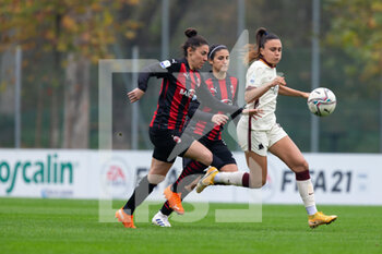 2020-11-15 - Annamaria Serturini (AS Roma) and Laura Fusetti (AC Milan) - AC MILAN VS AS ROMA - ITALIAN SERIE A WOMEN - SOCCER