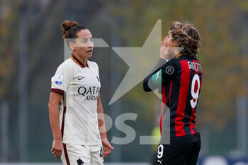 2020-11-15 - Valentina Giacinti (AC Milan) desperation after a missed goal opportunity - AC MILAN VS AS ROMA - ITALIAN SERIE A WOMEN - SOCCER