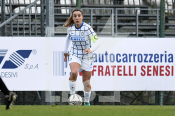 2020-12-12 - Gloria Marinelli (FC Internazionale) in azione - FLORENTIA SAN GIMIGNANO VS INTER - ITALIAN SERIE A WOMEN - SOCCER