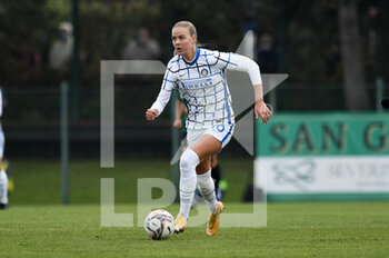 2020-12-12 - Caroline Møller Hansen (FC Internazionale) in azione - FLORENTIA SAN GIMIGNANO VS INTER - ITALIAN SERIE A WOMEN - SOCCER