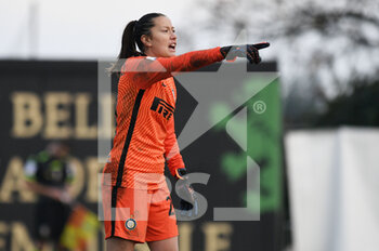 2020-12-12 - Chiara Marchitelli (FC Internazionale) in azione - FLORENTIA SAN GIMIGNANO VS INTER - ITALIAN SERIE A WOMEN - SOCCER