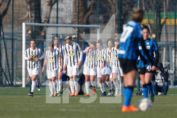 2021-01-17 - Cristiana Girelli (Juventus FC) celebrates after scoring the opener - FC INTERNAZIONALE VS JUVENTUS WOMEN - ITALIAN SERIE A WOMEN - SOCCER