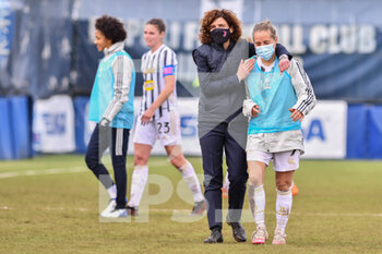 2021-02-06 - Rita Guarino (Head Coach Juventus) and Valentina Cernoia (Juventus) - EMPOLI LADIES VS JUVENTUS - ITALIAN SERIE A WOMEN - SOCCER